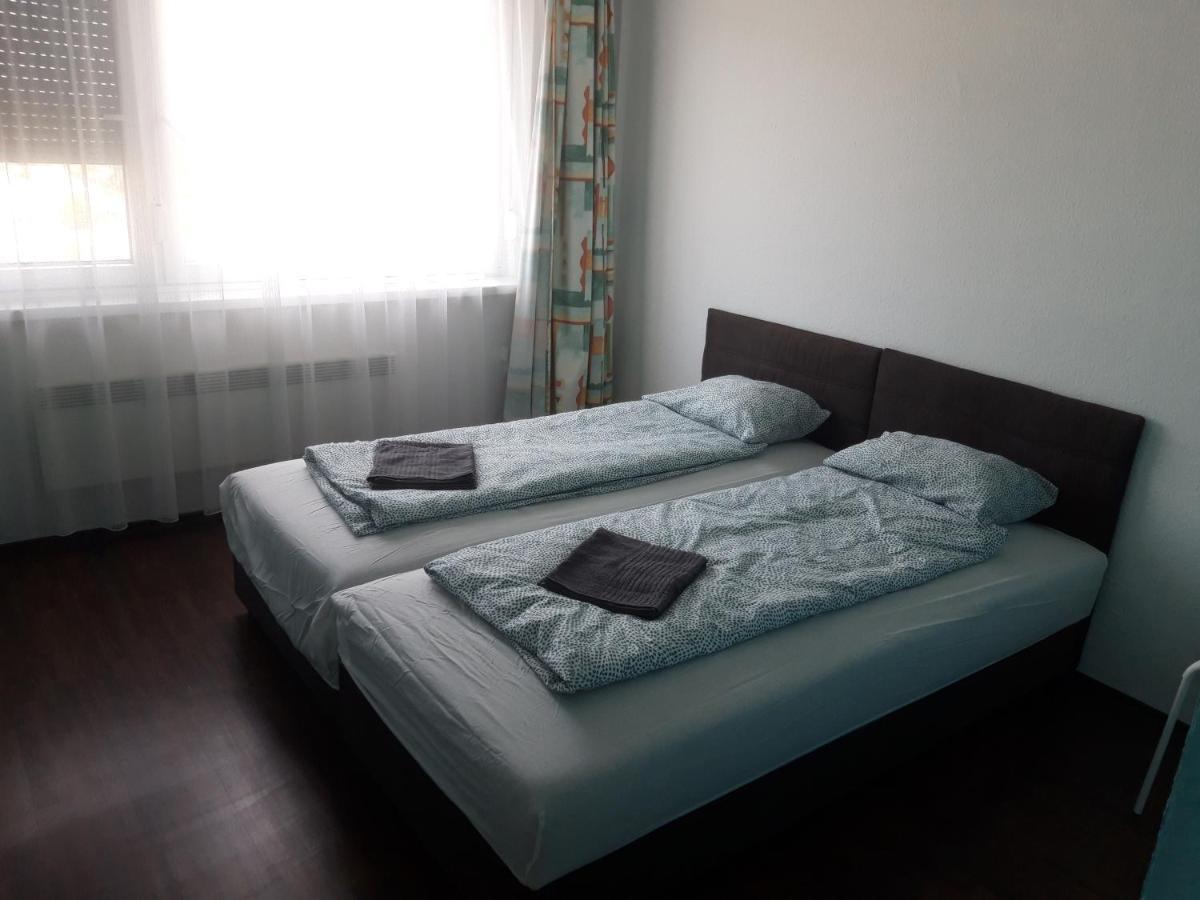 Kr Apartman Siofok Exterior photo